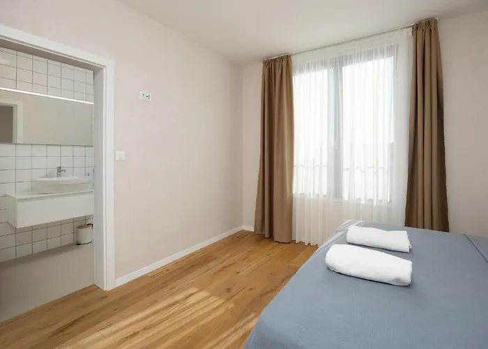 Beautiful In Nyaraló *